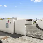 Altos Aloe 7b By Escape * Playa Blanca (Lanzarote)